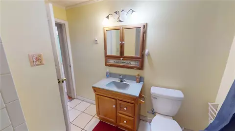 Bath - 1 Cedar Tree Ln, Coventry, RI 02816 photo 2 of 2