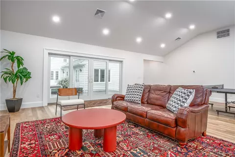 Living - 2 Cherry Ln, Bristol, RI 02809 photo 6 of 6