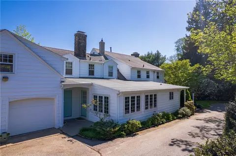 Exterior - 2 Cherry Ln, Bristol, RI 02809 photo 5 of 12