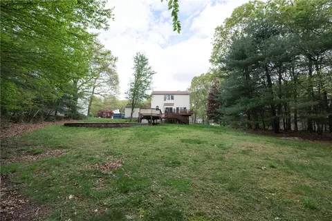 Exterior - 21 Fieldstone Dr, Coventry, RI 02816 photo 5 of 6