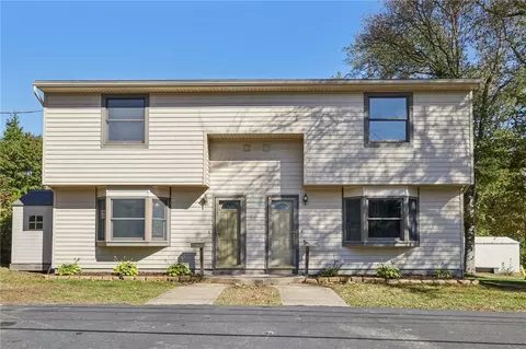 49 Westmoreland St, Narragansett, RI 02882