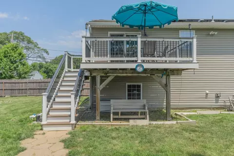 Exterior - 136 Youngs Ave, Coventry, RI 02816 photo 7 of 11