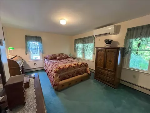 Bedroom - 124 Darwin St, Woonsocket, RI 02895 photo 2 of 3