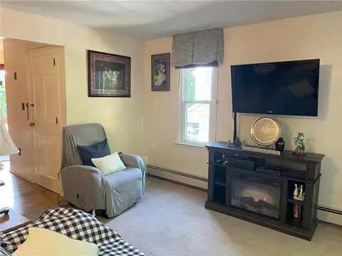 Living - 124 Darwin St, Woonsocket, RI 02895 photo 1 of 2