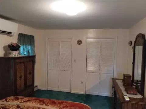 Bedroom - 124 Darwin St, Woonsocket, RI 02895 photo 1 of 3