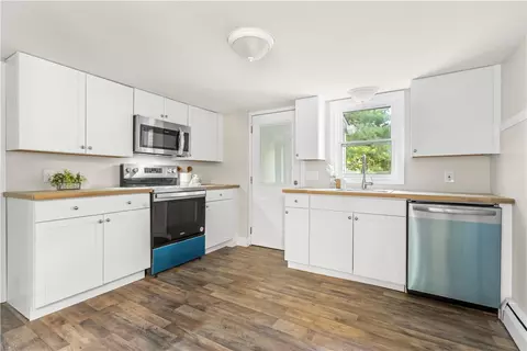 Kitchen - 280 Long St, Warwick, RI 02886 photo 1 of 2
