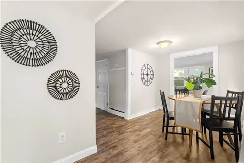 Dining - 280 Long St, Warwick, RI 02886 photo 3 of 3