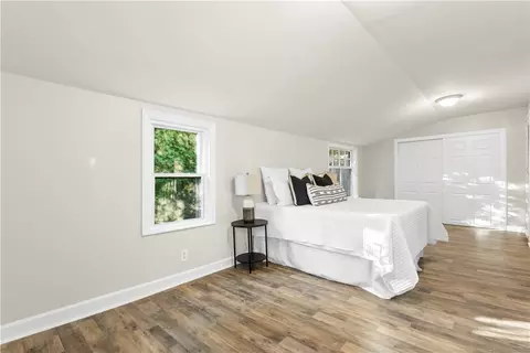 Bedroom - 280 Long St, Warwick, RI 02886 photo 2 of 5