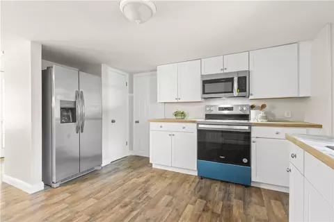 Kitchen - 280 Long St, Warwick, RI 02886 photo 2 of 2
