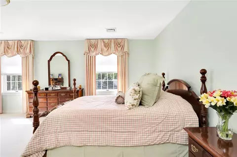 185 Joseph Ct, Warwick, RI 02886 photo 26