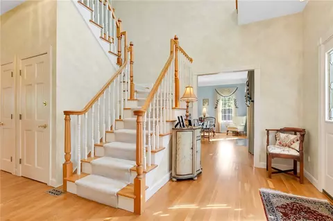 185 Joseph Ct, Warwick, RI 02886 photo 7