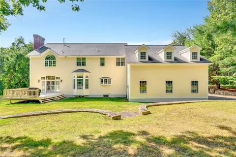 185 Joseph Ct, Warwick, RI 02886 photo 4