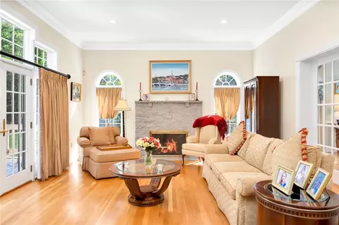 185 Joseph Ct, Warwick, RI 02886 photo 15