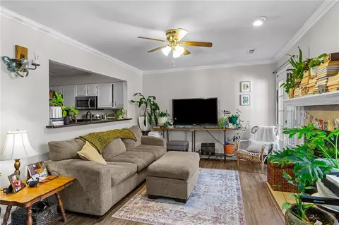626 Smithfield Rd #903, North Providence, RI 02904