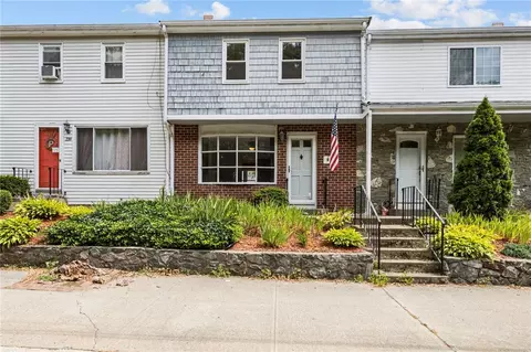 214 School St #3, Pawtucket, RI 02860