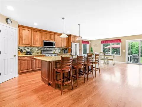 Kitchen - 162 Pine Orchard Rd, Glocester, RI 02814 photo 4 of 5