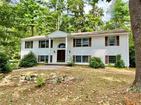 162 Keach Pond Dr, Glocester, RI 02814