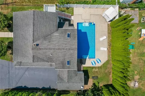 View/Area - 65 Seamans St, Woonsocket, RI 02895 photo 1 of 4