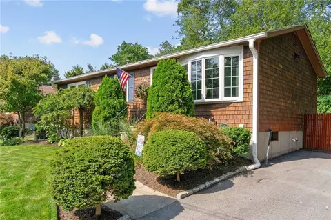 72 Winifred Ave, Warwick, RI 02889 photo 47