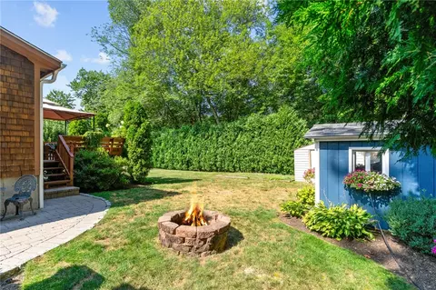 72 Winifred Ave, Warwick, RI 02889 photo 36