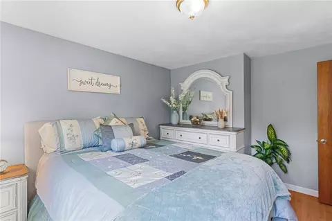 72 Winifred Ave, Warwick, RI 02889 photo 17