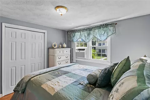 72 Winifred Ave, Warwick, RI 02889 photo 20