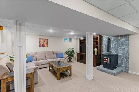 72 Winifred Ave, Warwick, RI 02889 photo 29