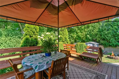 72 Winifred Ave, Warwick, RI 02889 photo 35
