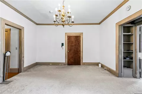 Living - 426 Blackstone St, Woonsocket, RI 02895 photo 6 of 6