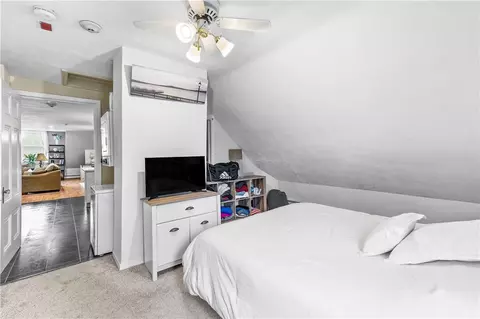 Bedroom - 426 Blackstone St, Woonsocket, RI 02895 photo 2 of 7