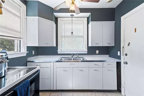 Kitchen - 426 Blackstone St, Woonsocket, RI 02895 photo 4 of 6
