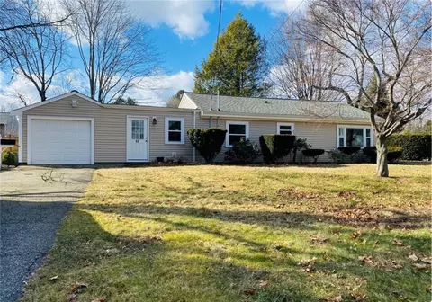 57 Middle Hwy, Barrington, RI 02806