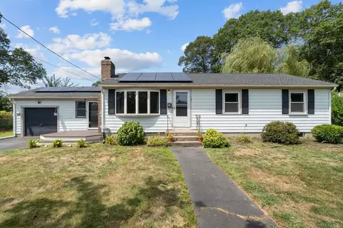 185 Brentwood Ave, Warwick, RI 02886
