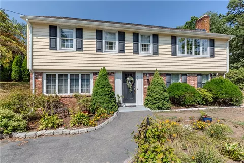210 Essex Rd, North Kingstown, RI 02852