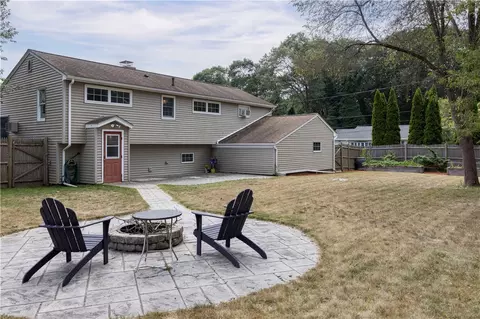 51 Tomahawk Ct, Warwick, RI 02886 photo 37