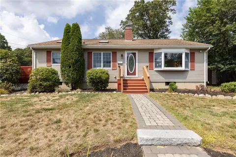 51 Tomahawk Ct, Warwick, RI 02886 photo 40
