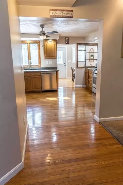 200 Myette St, Woonsocket, RI 02895 photo 6