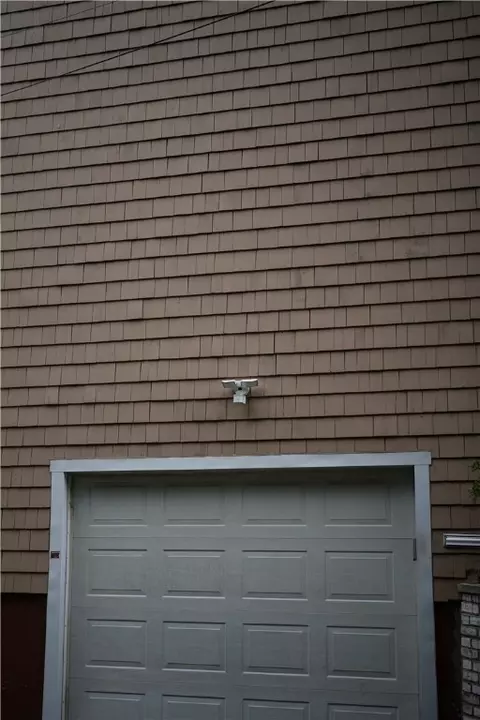 Exterior - 176 Sumner Ave, Warwick, RI 02888 photo 2 of 5