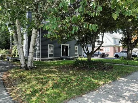 483 Woodland Rd, Woonsocket, RI 02895