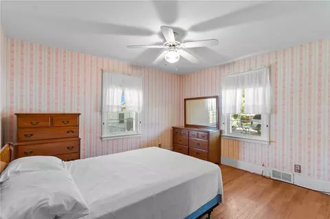 112 Oakton St, Woonsocket, RI 02895 photo 13