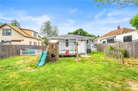 Exterior - 111 Grove Ave, Warwick, RI 02889 photo 4 of 6