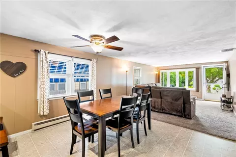 Dining - 111 Grove Ave, Warwick, RI 02889 photo 1 of 2