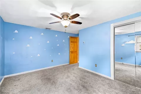 Bedroom - 111 Grove Ave, Warwick, RI 02889 photo 3 of 7