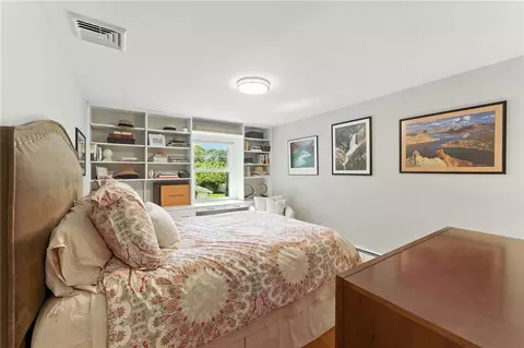 121 Hedgerow Dr, Warwick, RI 02886 photo 33