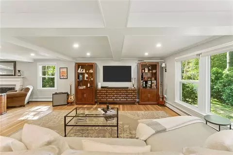 121 Hedgerow Dr, Warwick, RI 02886 photo 18