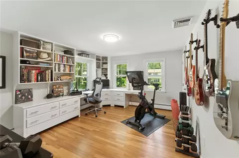 121 Hedgerow Dr, Warwick, RI 02886 photo 41