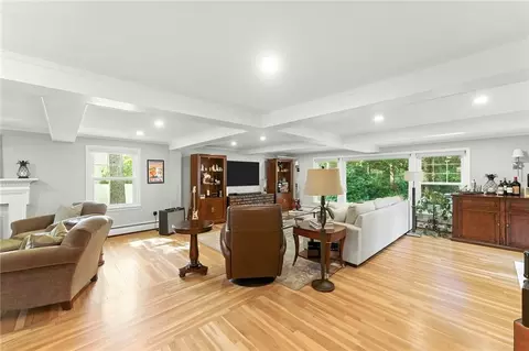 121 Hedgerow Dr, Warwick, RI 02886 photo 19