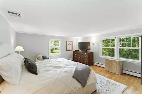 121 Hedgerow Dr, Warwick, RI 02886 photo 35
