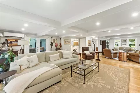 121 Hedgerow Dr, Warwick, RI 02886 photo 26