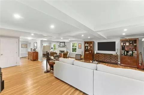 121 Hedgerow Dr, Warwick, RI 02886 photo 20